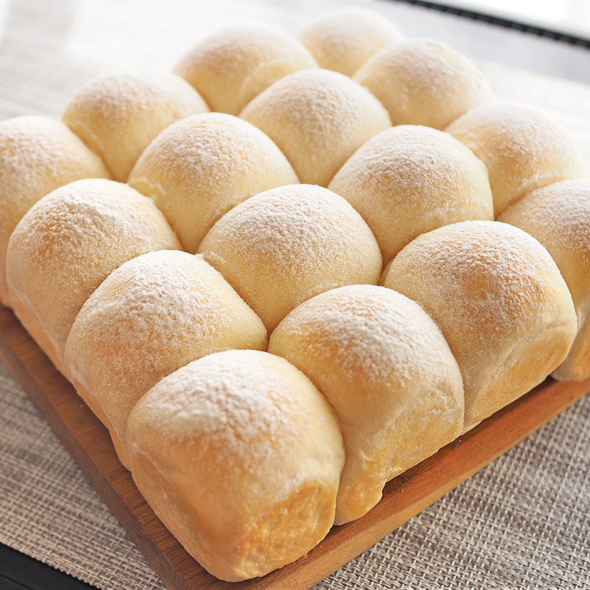 スクエア型で焼くミルクちぎりパンのレシピ | お菓子・パン材料 