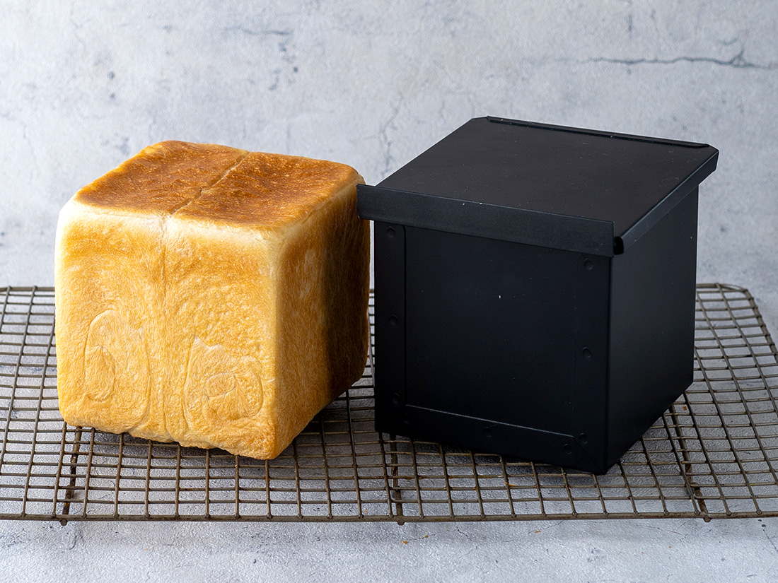 正角食パン型1斤 蓋付き | 食パン型 | お菓子・パン材料・ラッピングの 