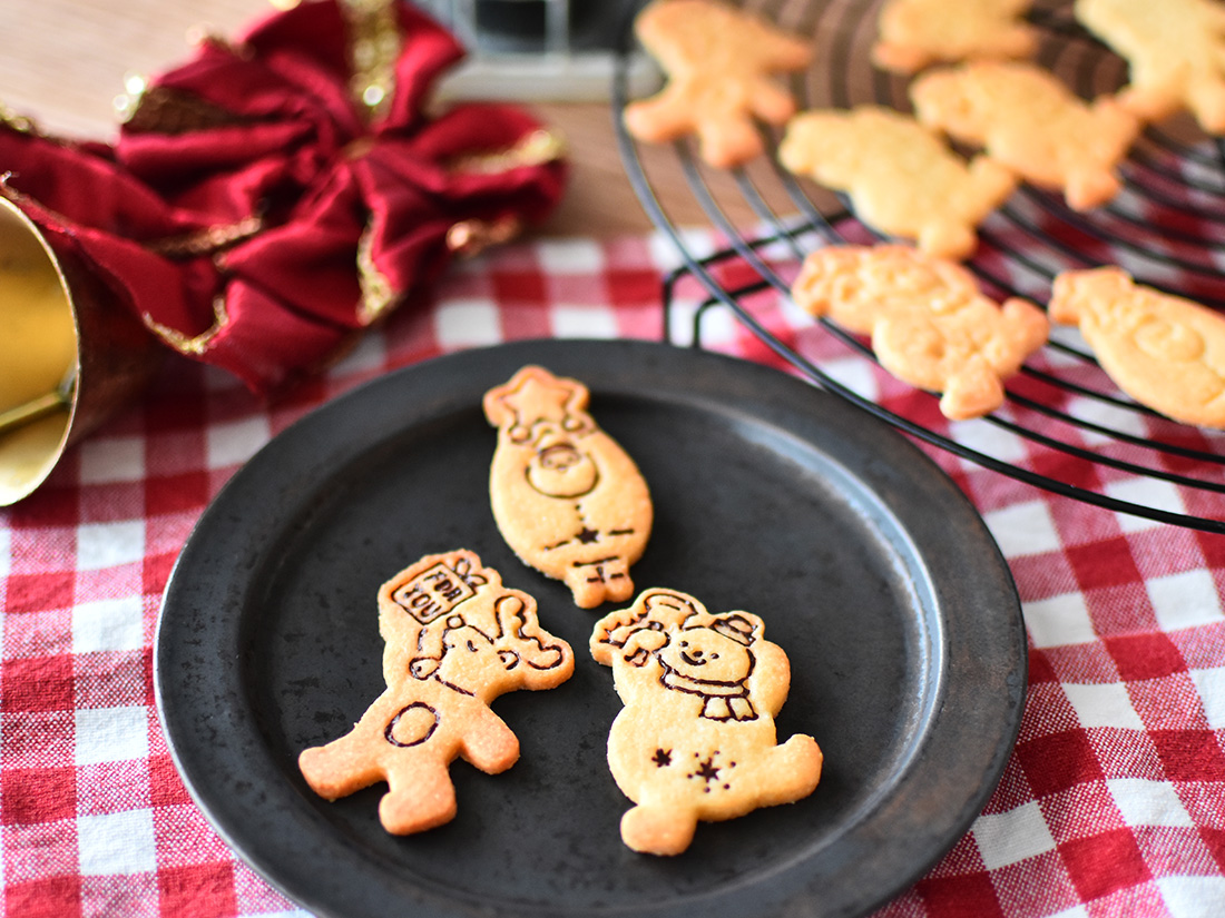 cotta 踊るクリスマススタンプクッキー型 | cottaオリジナルのクッキー